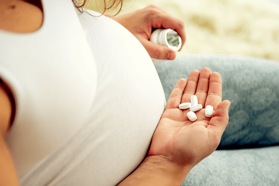 https://9thang10ngay.net/uploads/Pregnantwoman_treatment_havingababy_5698178ae9.png
